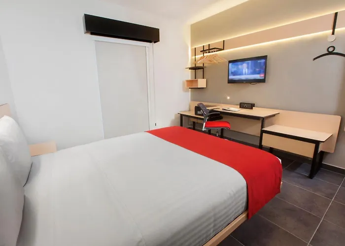 City Express Plus By Marriott Cabo San Lucas